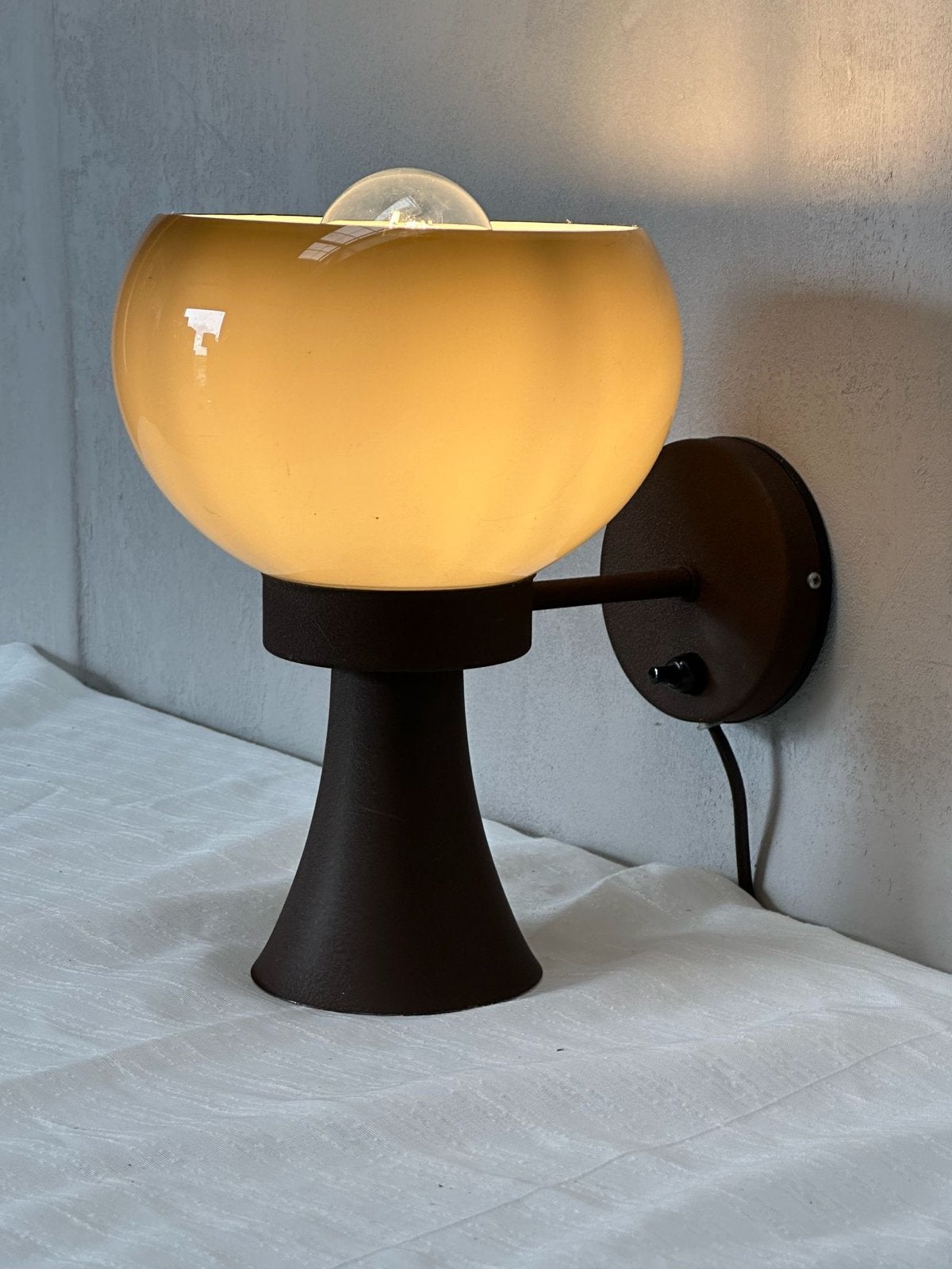 Mid-Century Design Paddestoel Wandlamp Dijkstra Herda - 1970, Ophalen