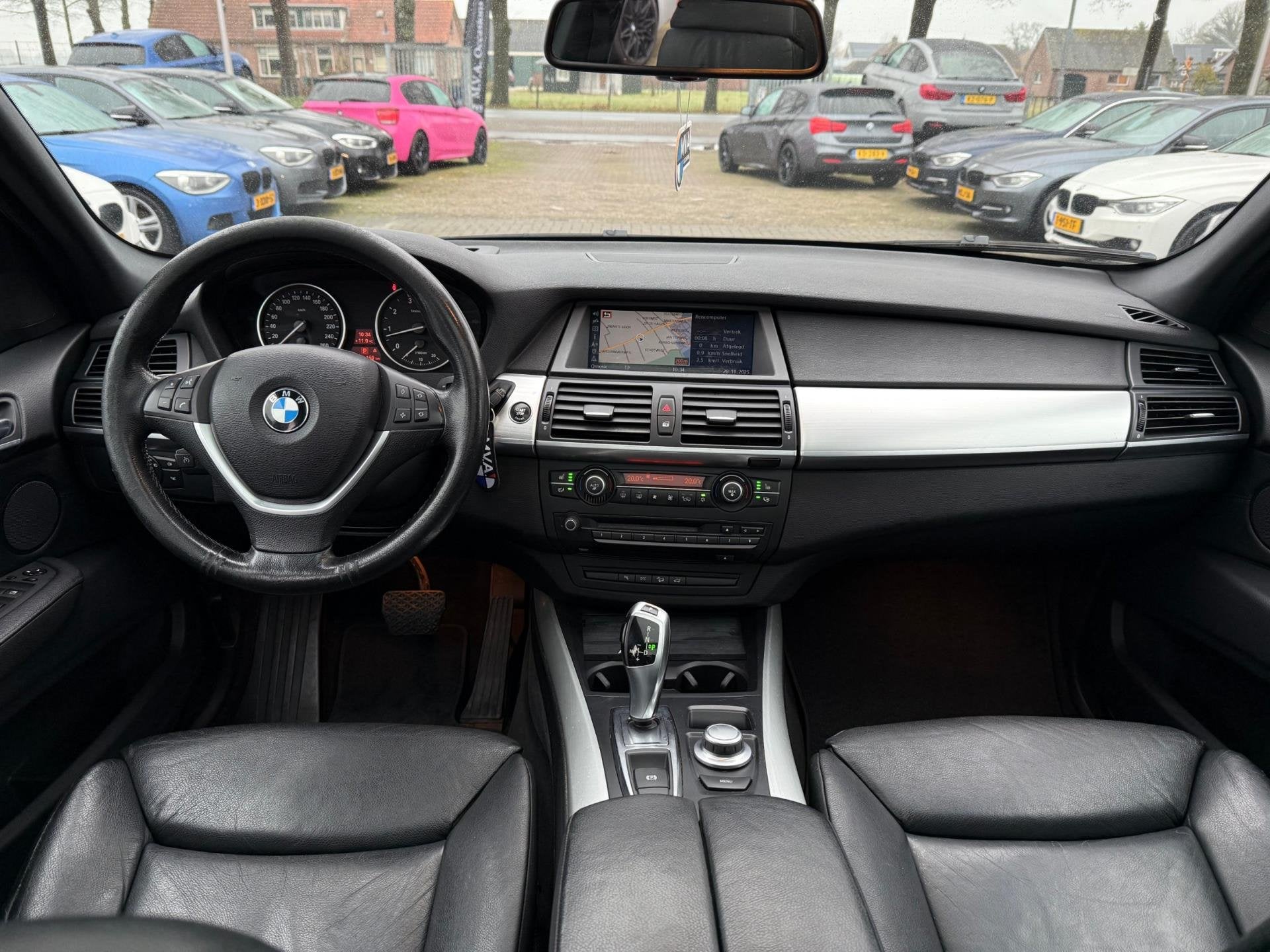 BMW X5 XDrive48i High Executive|Black On Black|Head Up|Navig, Auto's, Automatische klimaatregeling, Gebruikt, 138 €/maand, 4799 cc