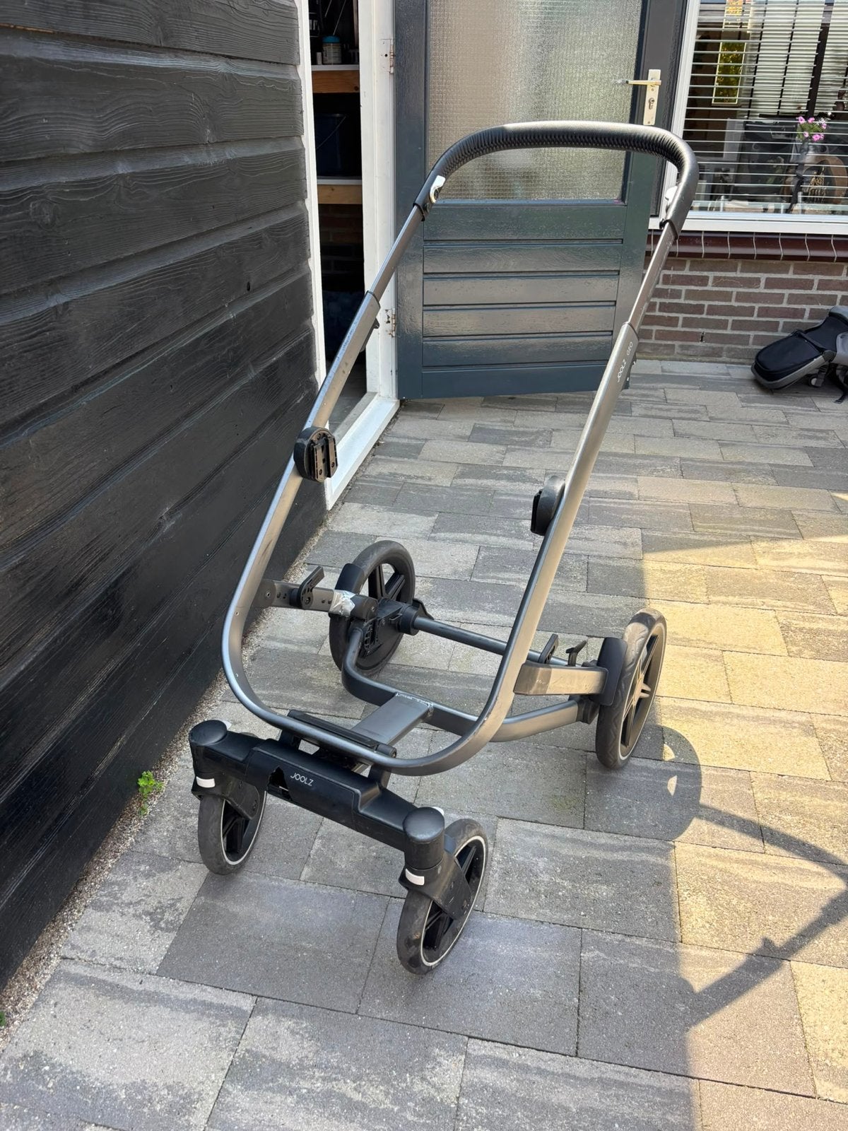 Joolz Geo 3 chassis (zonder wielen), Gebruikt, Verstelbare duwstang, Combiwagen, Ophalen