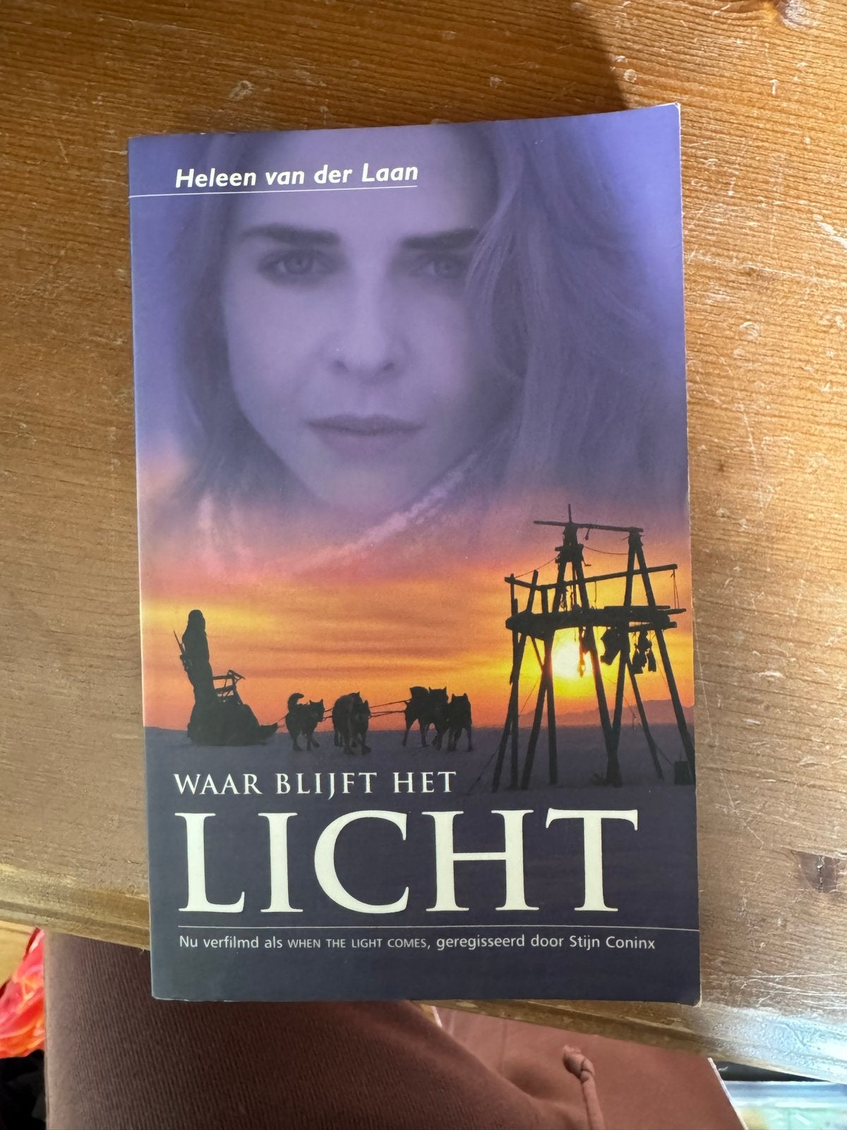 Waar blijft het licht - Heleen van der Laan (boek), Ophalen of Verzenden, Zo goed als nieuw, Nederland