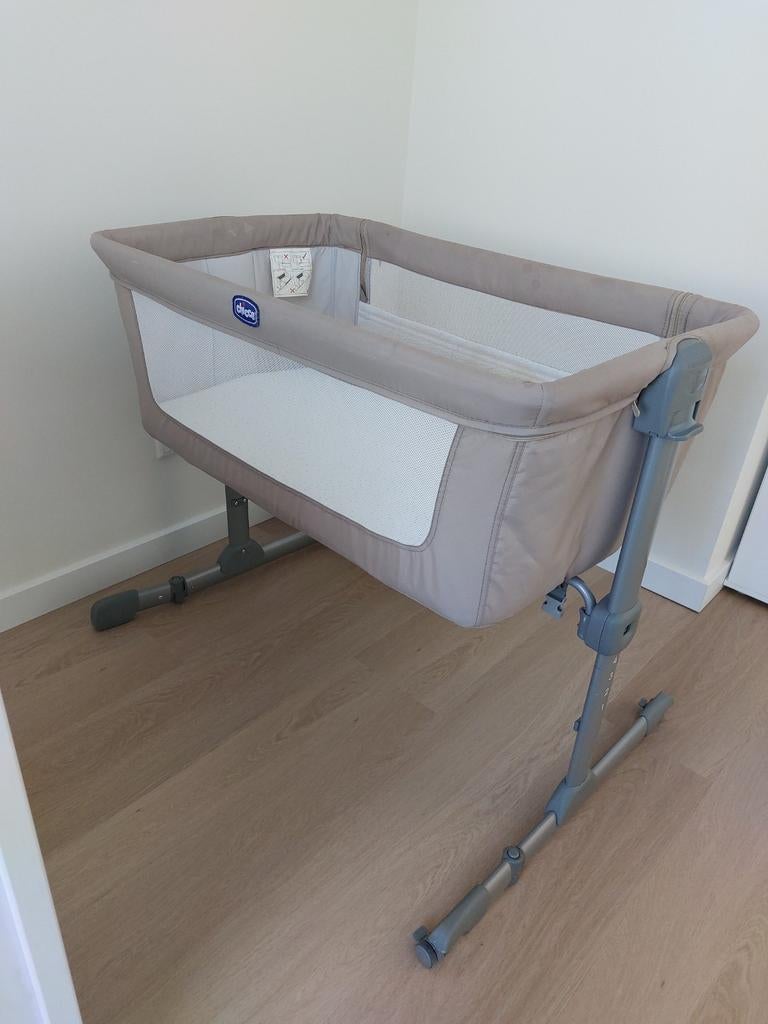 Chicco wieg next2me co sleeper, Ophalen, Zo goed als nieuw, Wieg