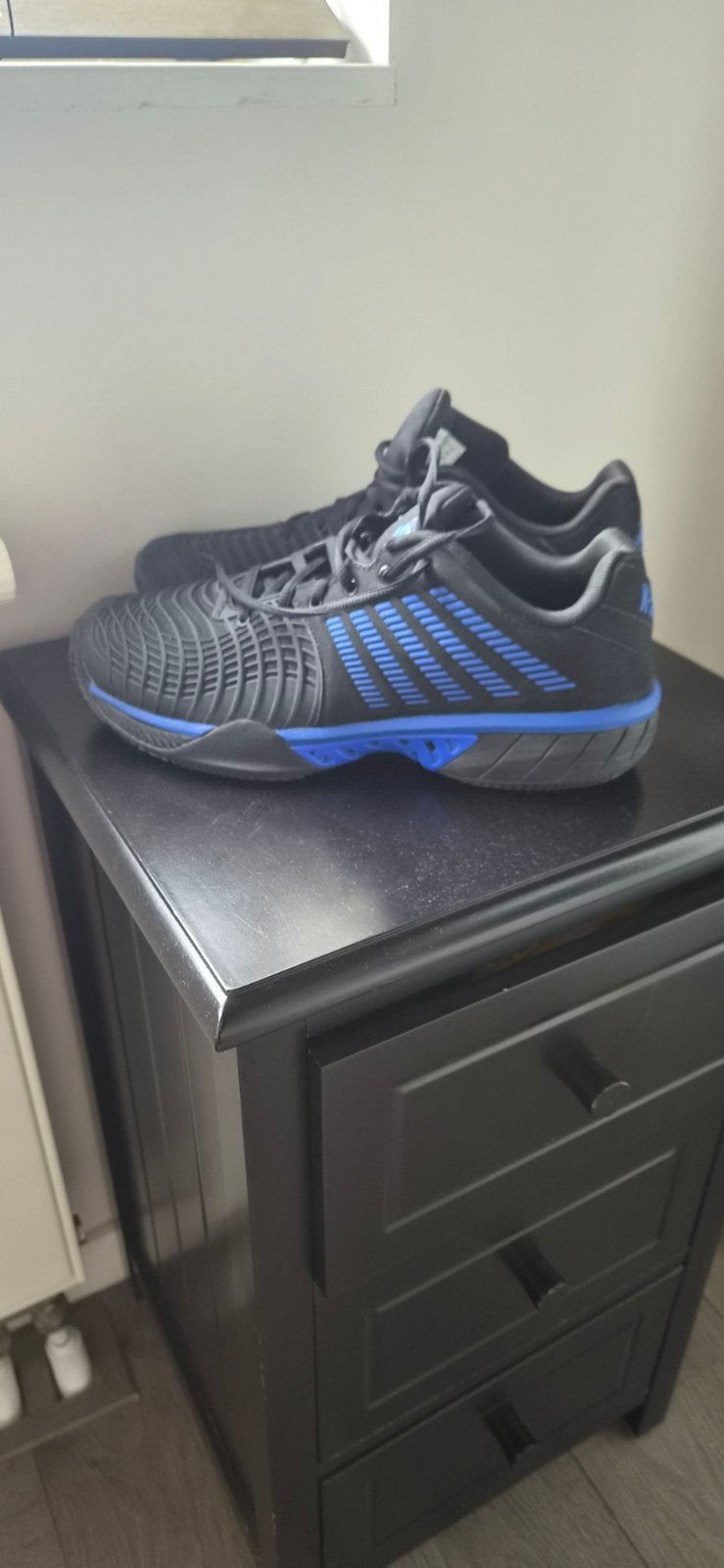 K-Swiss Sportschoenen Zwart/Blauw , maat 43, Zwart, K-Swiss, Ophalen of Verzenden, Sneakers of Gympen