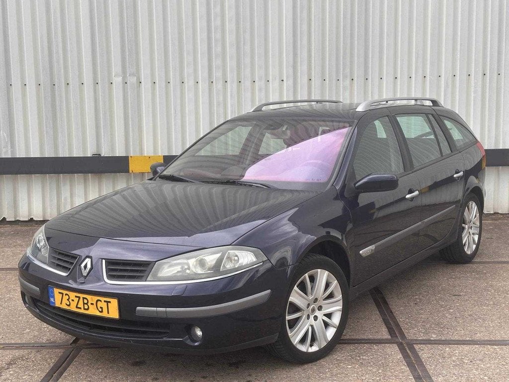Renault Laguna Grand Tour 2.0 16V Tech Line, 73-ZB-GT, Auto's, Voorwielaandrijving, Gebruikt, 4 cilinders, Blauw