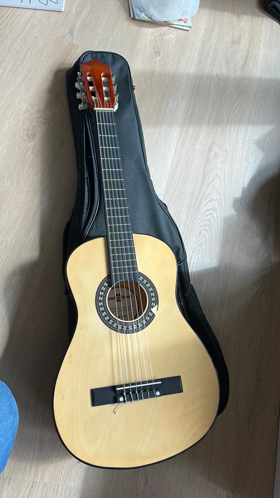 Gear4music gitaar, Muziek en Instrumenten, Ophalen of Verzenden, Zo goed als nieuw, Minder dan 50 watt