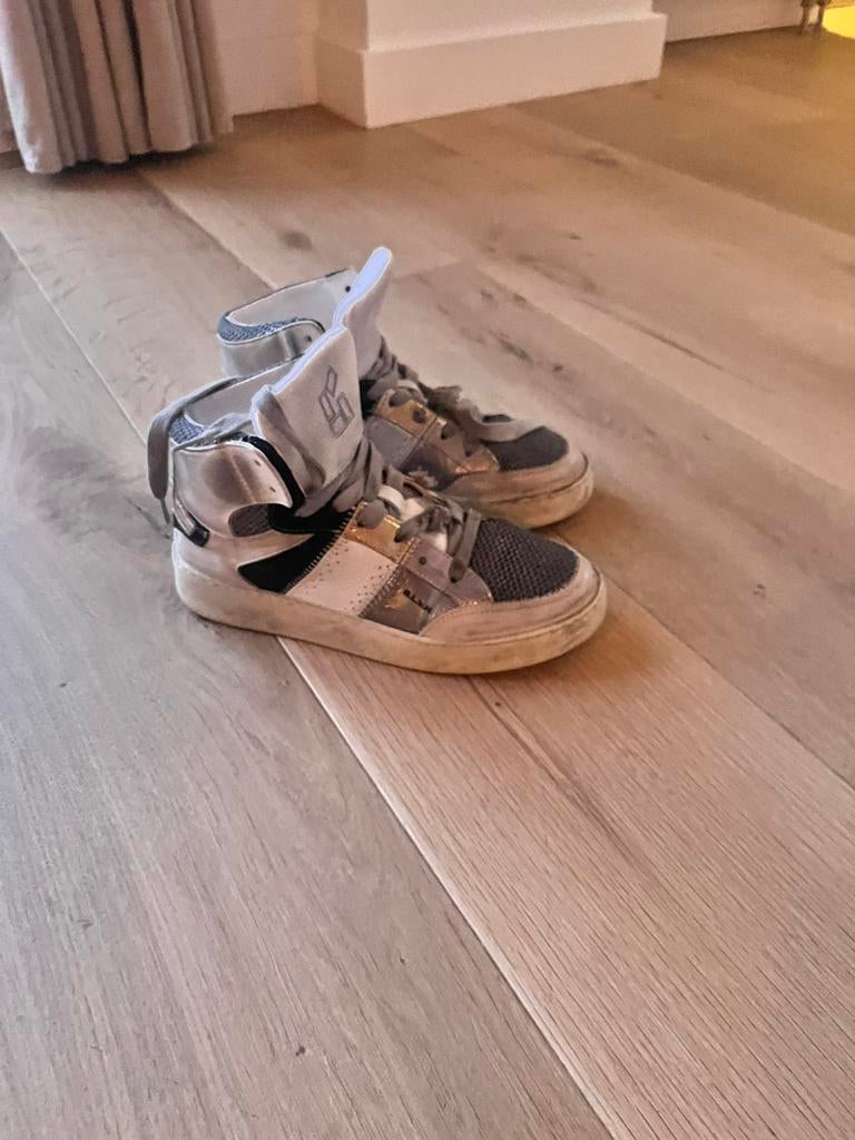 Sneakers blah 38, Ophalen of Verzenden, Zo goed als nieuw