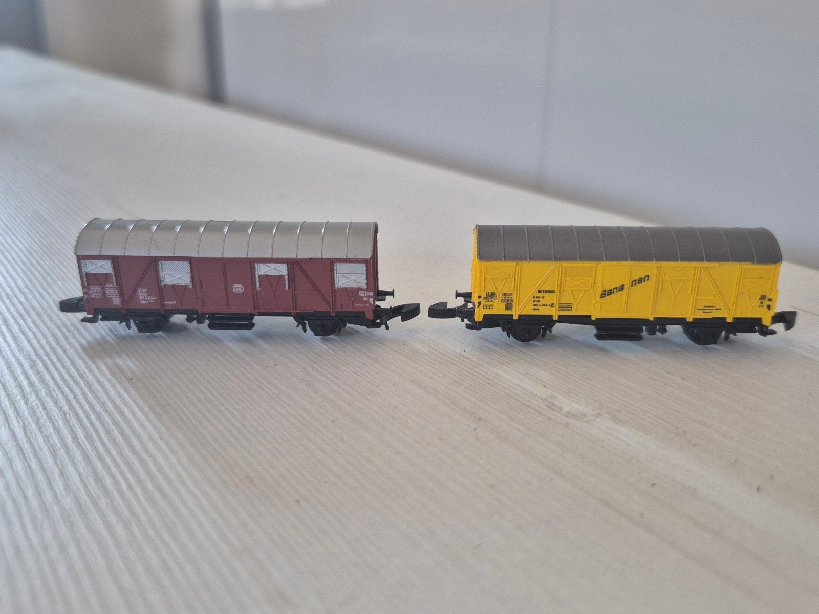 4 Nette Märklin miniclub goederenwagons Z-spoor, Wisselstroom, Gebruikt, Wagon, Ophalen of Verzenden
