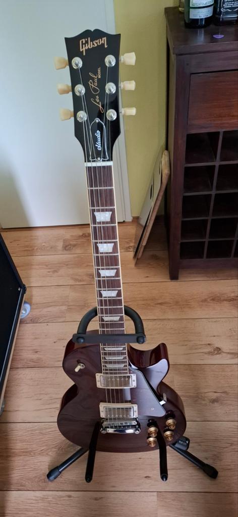 Gibson elec.guitar studio., Ophalen of Verzenden, Zo goed als nieuw, Solid body, Gibson