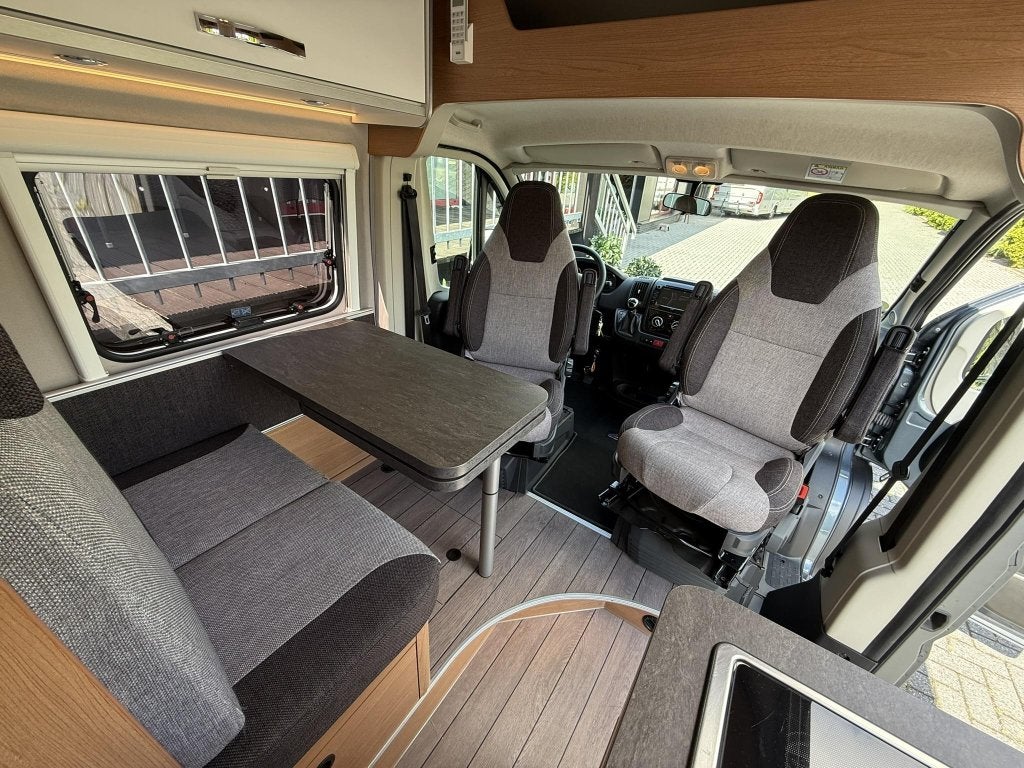 Caravans And Camping Weinsberg