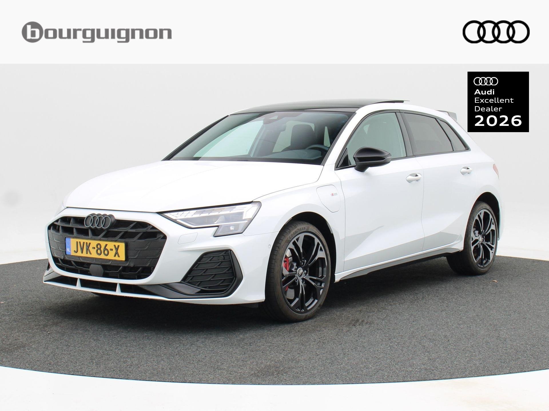 Audi A3 Sportback 45 TFSi e 272 Pk S edition Competition | L