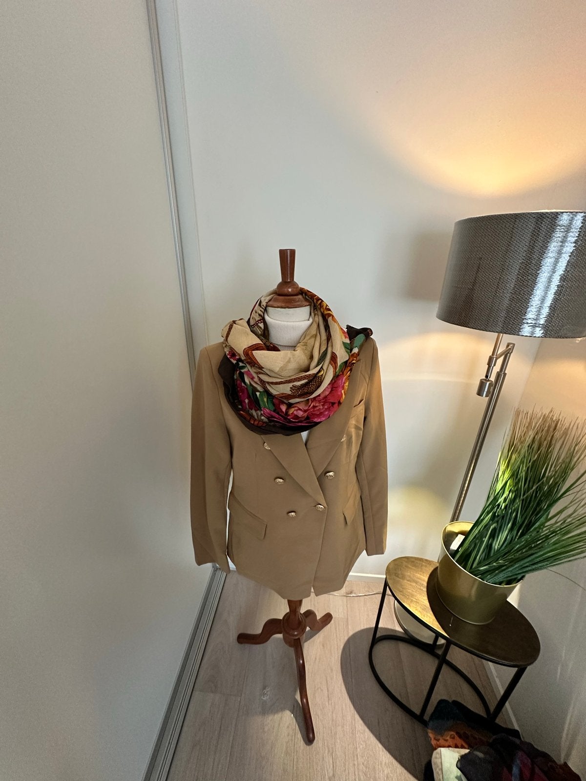 Attentif Paris Blazer - Camelkleurig met Gouden Knopen, Bruin, Maat 42/44 (L), Nieuw, Ophalen of Verzenden