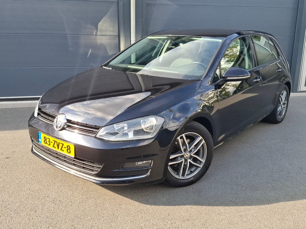 Volkswagen Golf 1.4 TSI ACT Highline 103KW 5D 2013 Zwart, Zwart, 4 cilinders, Alcantara, Zwart