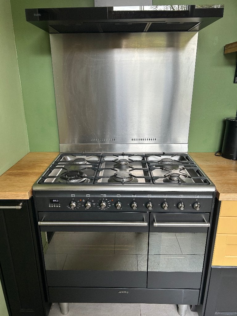 SMEG 6-pits fornuis, 2 ovens/dubbele oven + afzuigkap 90 cm, Ophalen, Gebruikt, 60 cm of meer, Gas