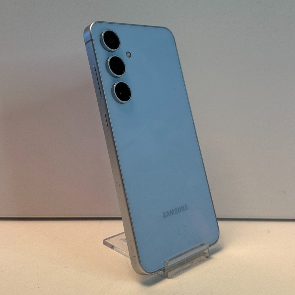 Foto 3 van SAMSUNG Galaxy S24 FE 256 GB Blauw | Zeer nette staat