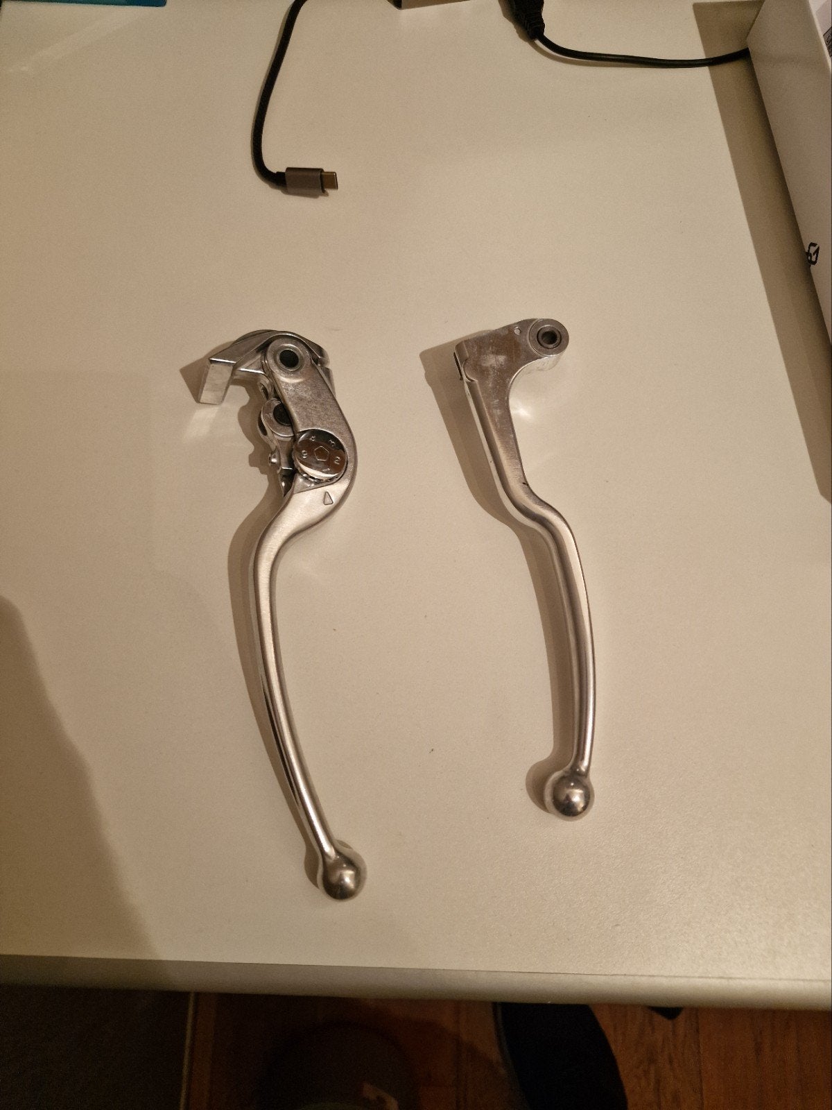 Nieuwe originele rem- en koppelingshendel Yamaha MT-09 2022, Motoren, Onderdelen | Yamaha, Ophalen, Nieuw