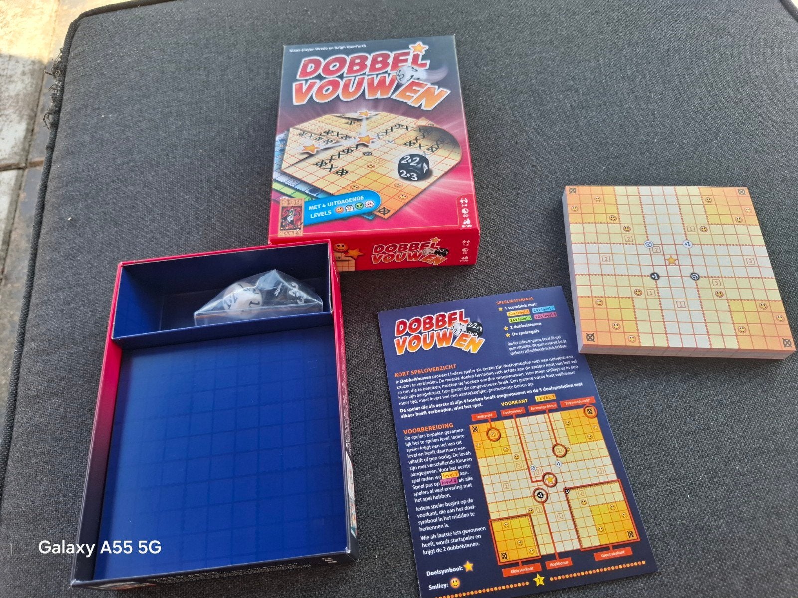 Dobbel Vouwen - Roll & Write spel van 999 Games, Postbus 60320, 60320 Nürnberg, Duitsland, Ophalen of Verzenden, Info@schmidtspiele.de