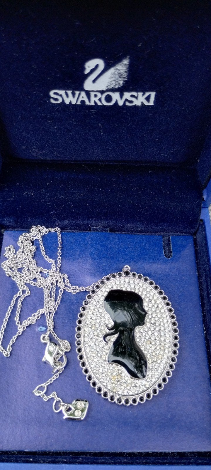 MILADY CAMEO HANGER SWAROVSKI SIERAAD, Ophalen of Verzenden, Nieuw, Zwart, Verstelbaar