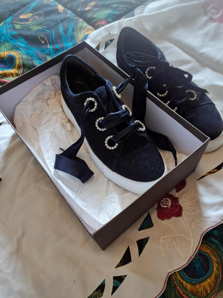 Prachtige sneakers  maat 41 kennel  en   schmegger, Kleding | Dames, Schoenen, Ophalen of Verzenden, Zo goed als nieuw, Sneakers of Gympen