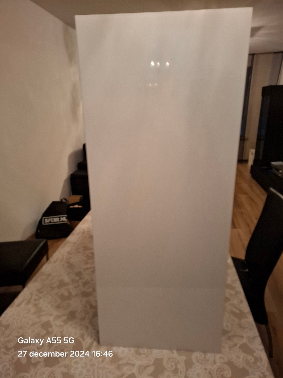 Kast met glazen schappen., Minder dan 50 cm, Ophalen of Verzenden, Zo goed als nieuw, Minder dan 25 cm