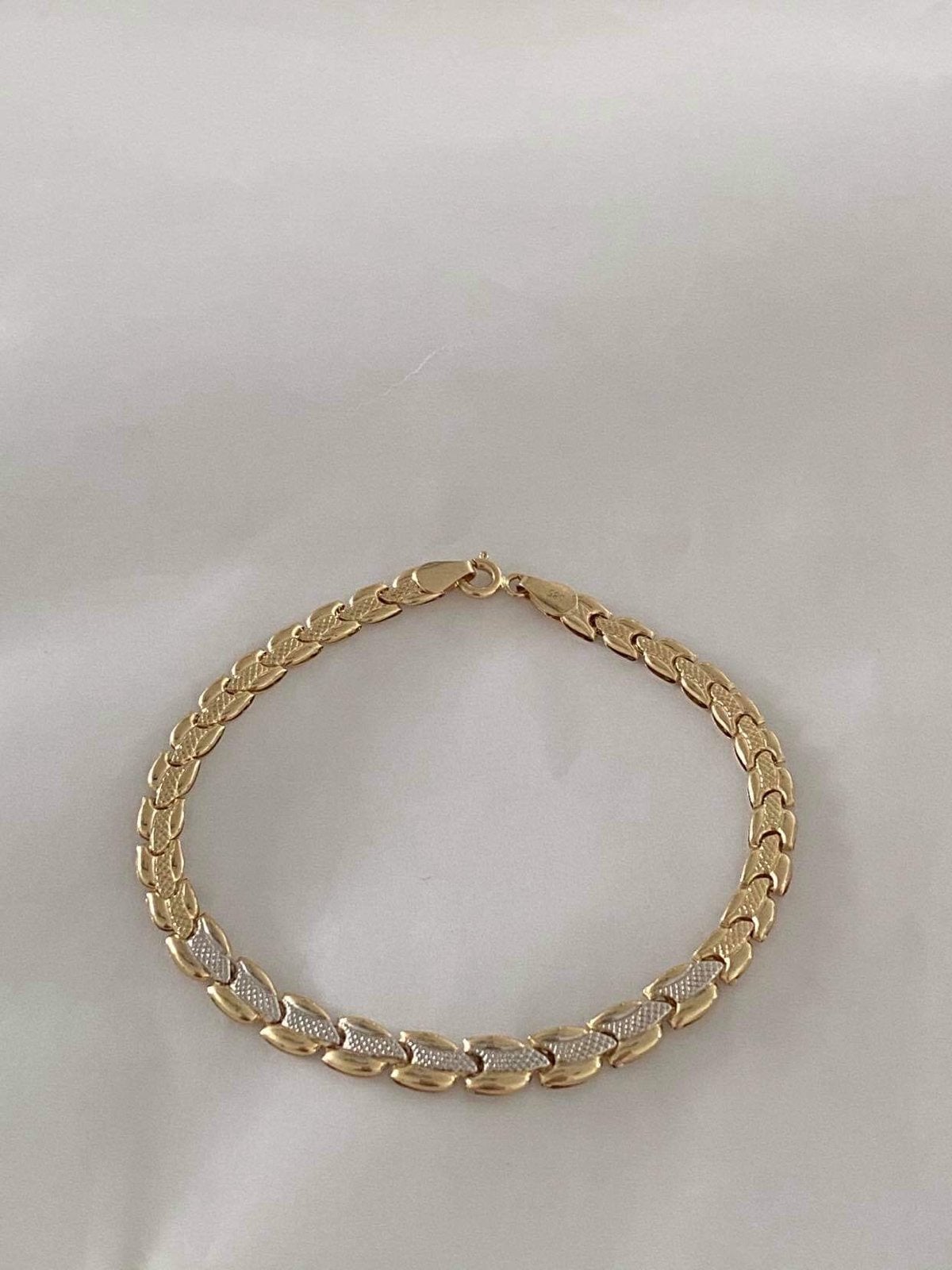 14 karaat gouden armband, wit en geel goud 585 goud, Ophalen of Verzenden, Nieuw, Goud, Goud