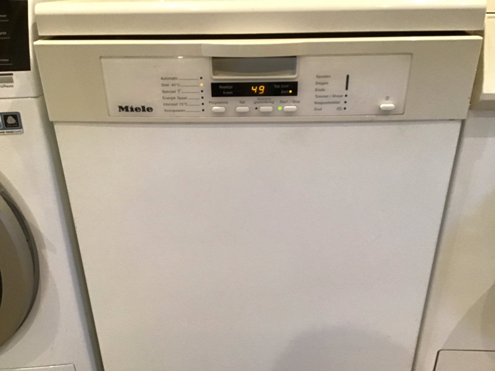 Miele vaatwasser en twee Miele wasmachines, Ophalen, Gebruikt, Voorlader