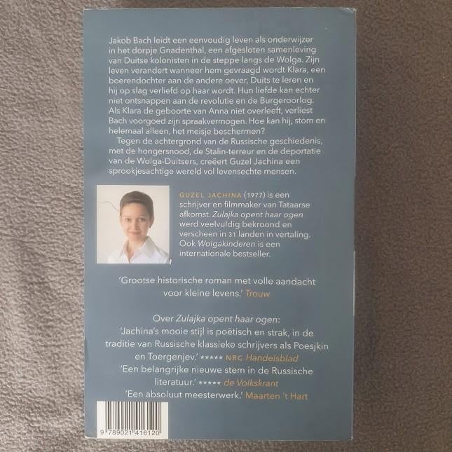 Wolgakinderen - Guzel Jachina, Boeken, Gelezen, Europa overig, Guzel Jachina, Ophalen of Verzenden