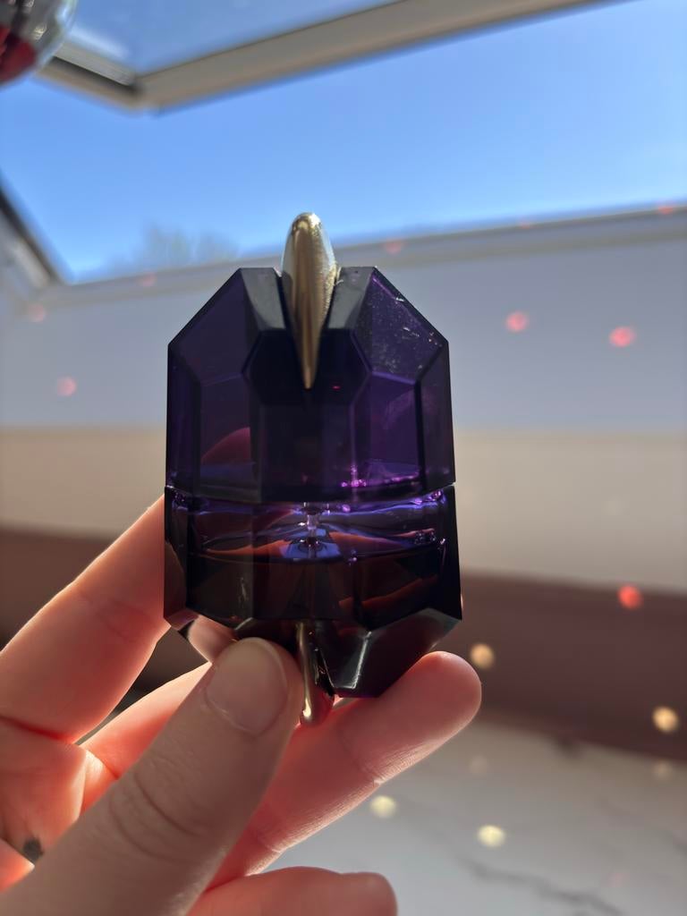 Alien Mugler Eau de Parfum 15ml (ca. 10ml over), Sieraden, Tassen en Uiterlijk, Uiterlijk | Parfum, Ophalen of Verzenden, Gebruikt