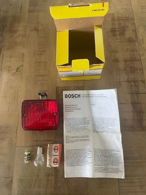 Bosch mistachterlicht - Nieuw in doos, Auto-onderdelen, Verlichting, Verzenden, Nieuw, Universele onderdelen