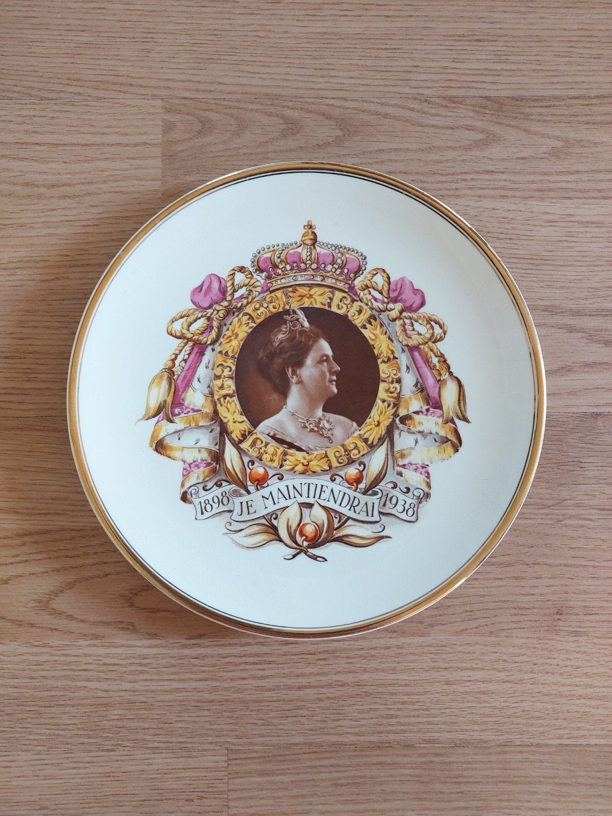 Herdenkingsbord Wilhelmina 1898-1938 Regout Maastricht, Verzenden