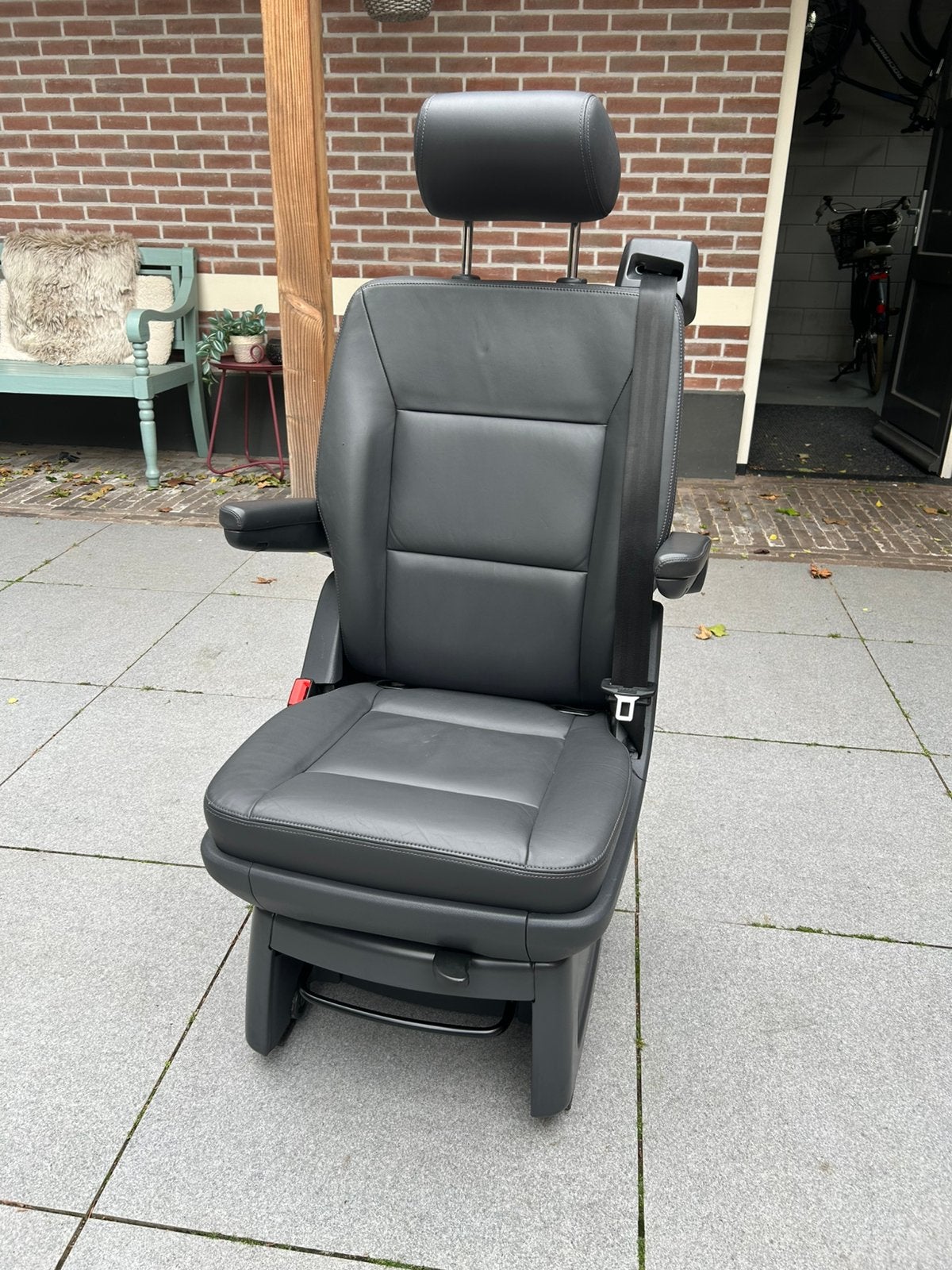 Te koop T5/T6 Multivan leren stoel, Ophalen of Verzenden, Nieuw
