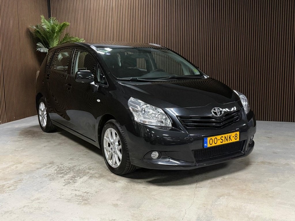 Toyota Verso 1.8 VVT-i Business (bj 2011, automaat), Auto's, Automaat, Euro 5, 450 kg, Gebruikt