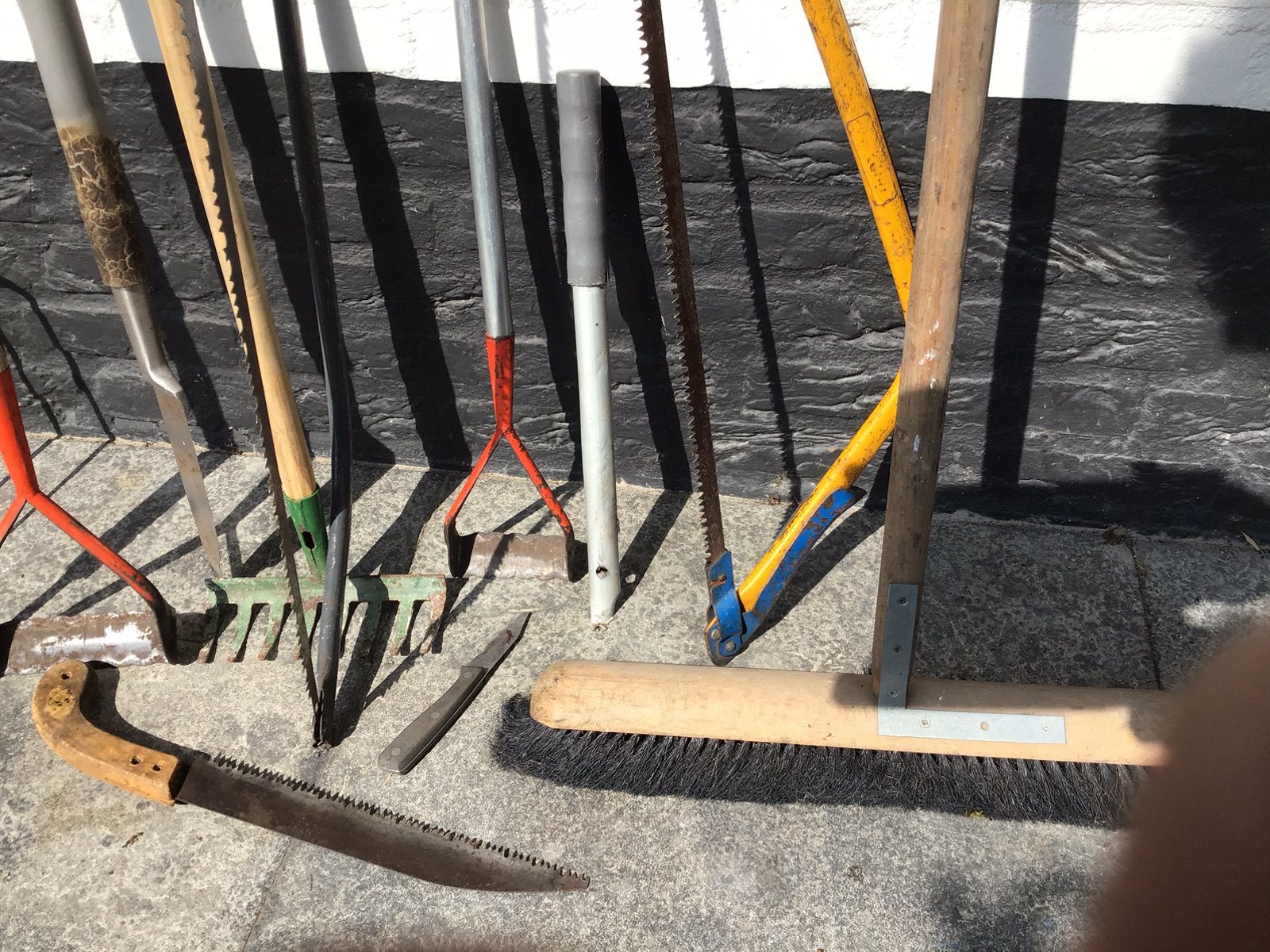 13x tuingereedschap riek schep schoffel zaag hark onkruidste, Ophalen, Gebruikt