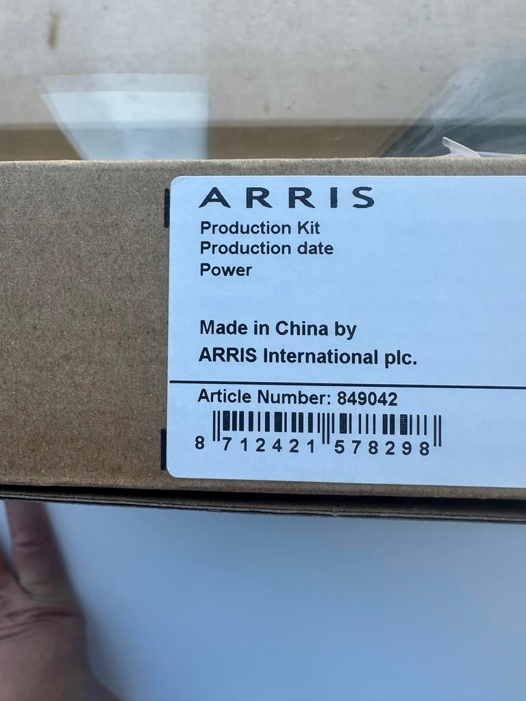 Nieuwe Arris TV-ontvanger met afstandsbediening, Ophalen of Verzenden, Nieuw, Decoder