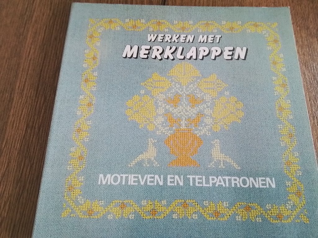 Werken met merklappen, motieven en patronen, Ophalen of Verzenden, Zo goed als nieuw, Handborduren, Patroon
