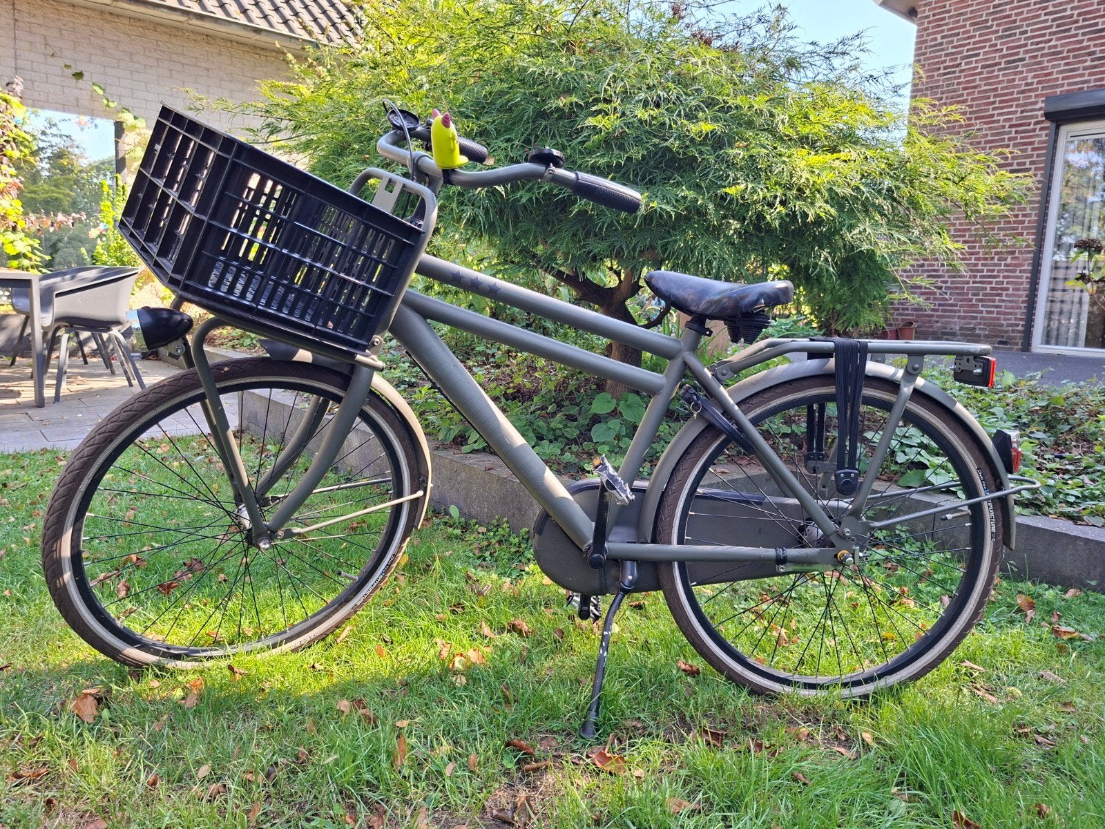 Stevige transportfiets met voordrager en krat merk Cortina, Terugtraprem, Gebruikt, 57 tot 61 cm, Ophalen