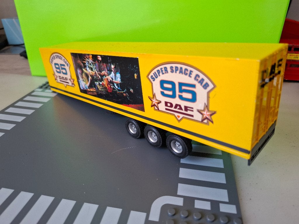 Tekno - Oplegger DAF 95 Super Space Cab [geel] 1/50, Hobby en Vrije tijd, Ophalen of Verzenden, Gebruikt, Bus of Vrachtwagen, Tekno