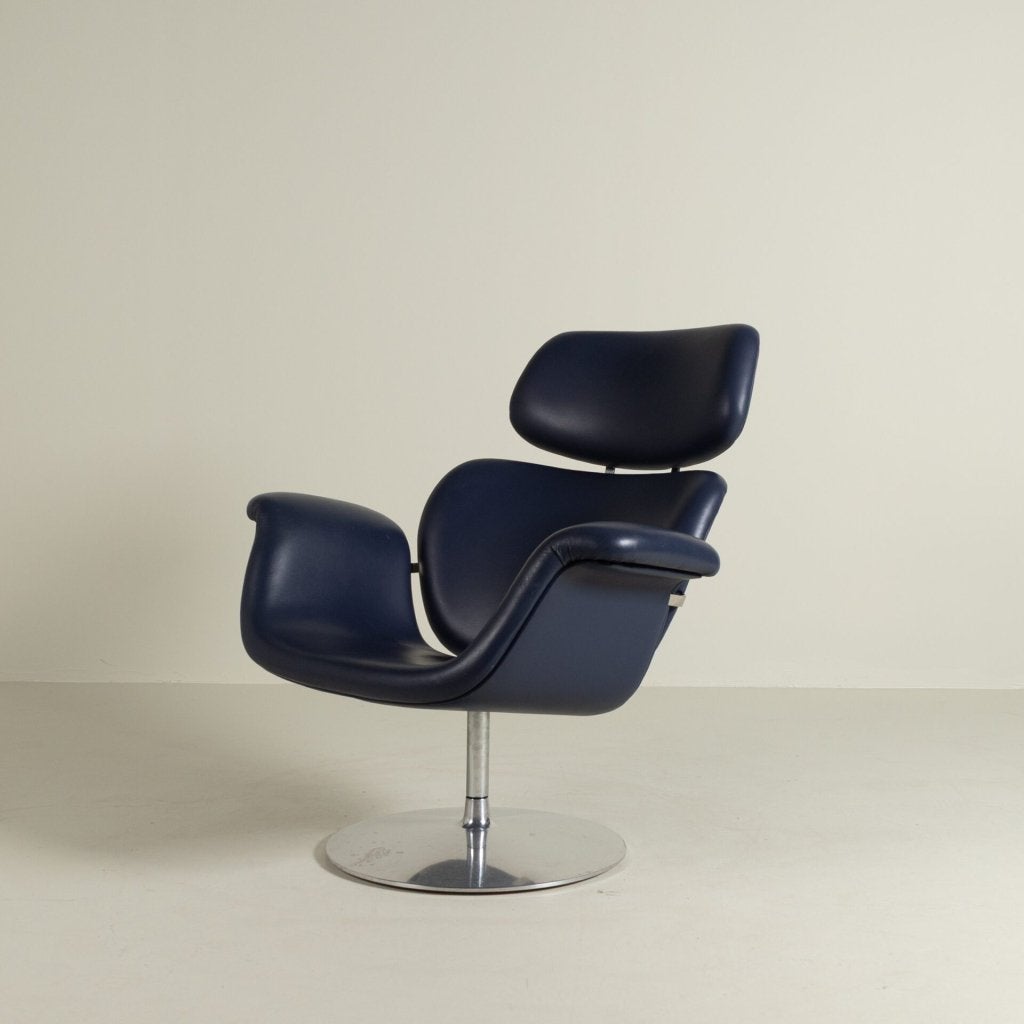 Artifort Big Tulip Fauteuil Donkerblauw Leer, Niet ingevuld, Zo goed als nieuw, Niet ingevuld, Niet ingevuld