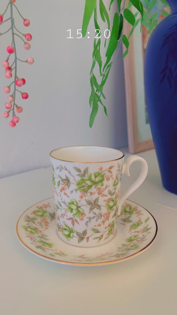 Royal Albert Rose Chintz Espresso Kopjes en Schotels, Antiek en Kunst, Ophalen of Verzenden