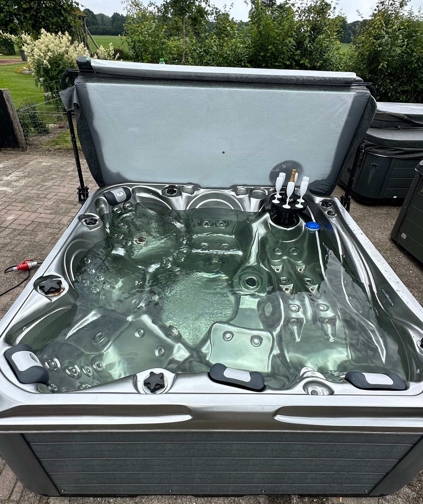 Jacuzzi | Spa admire | 6pers, Ophalen of Verzenden, Zo goed als nieuw, Filter