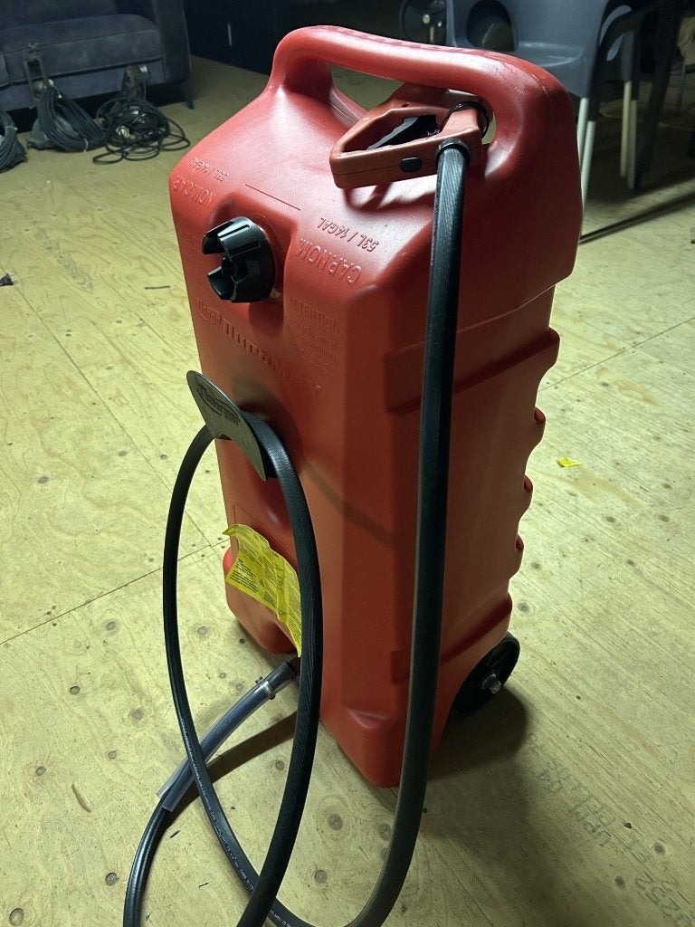 Mobiele brandstof tank, Ophalen, Gebruikt, Universele onderdelen
