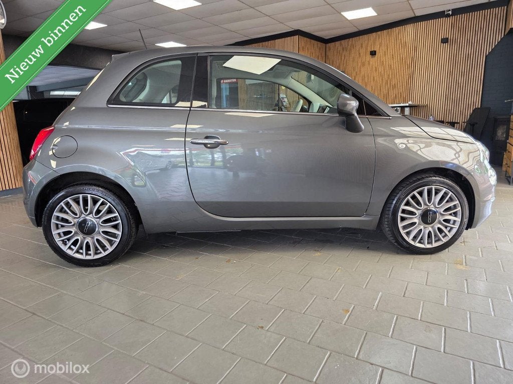 Fiat 500 0.9 Turbo Loung Navi Carplay Pdc Pano Dak Inclusief, Voorwielaandrijving, Gebruikt, 905 kg, Origineel Nederlands
