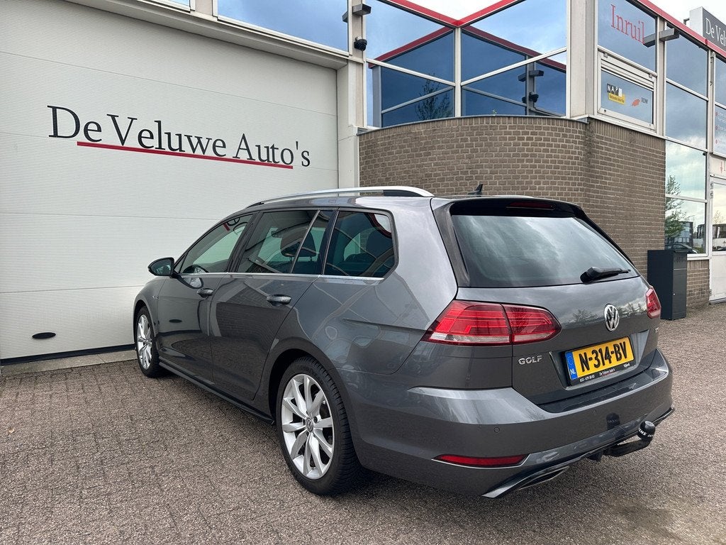 Volkswagen Golf Variant 1.4 TSI Highline Business R|V Cockp|, Auto's, Volkswagen, Gebruikt, Euro 6, 4 cilinders, Alcantara
