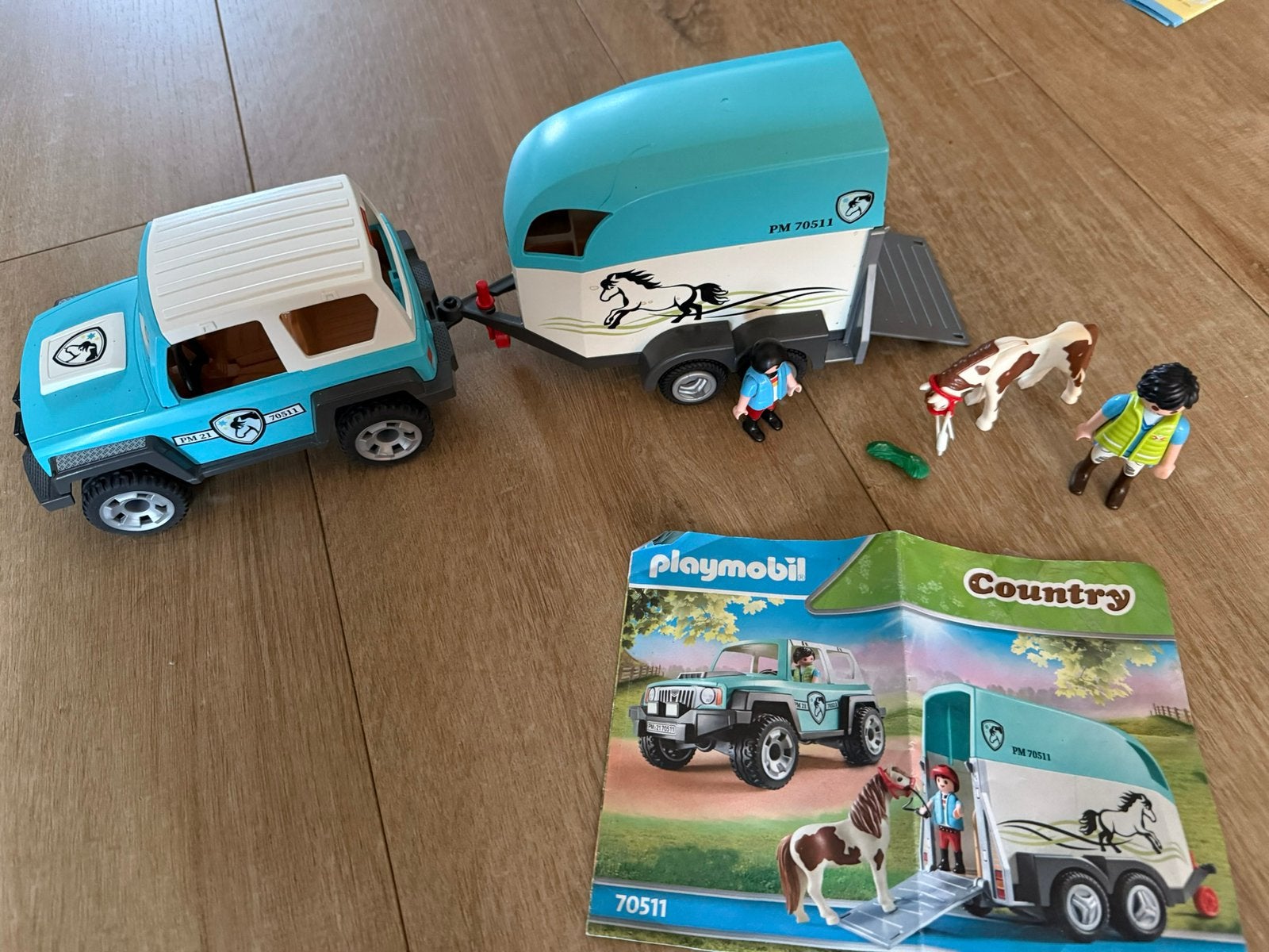 Playmobil jeep en trailer 70511, Ophalen of Verzenden, Zo goed als nieuw