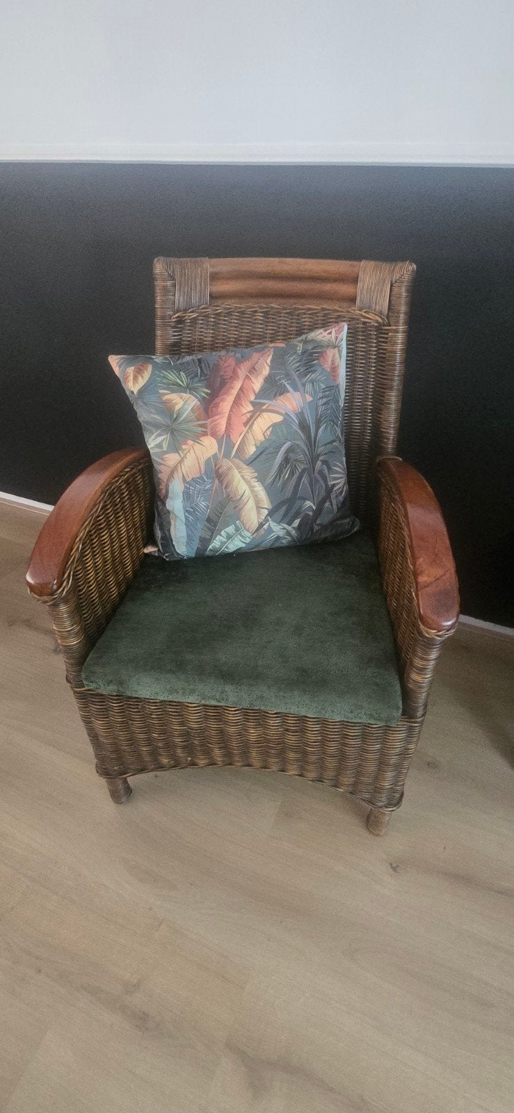 rieten stoelen, Ophalen