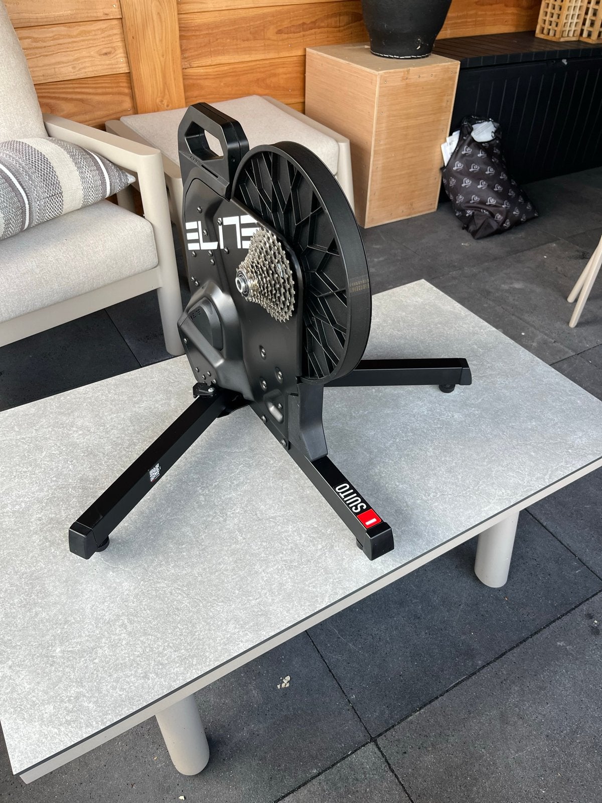 Elite Suito Direct Drive compacte interactieve fietstrainer, Ophalen of Verzenden, Zo goed als nieuw, Overige typen