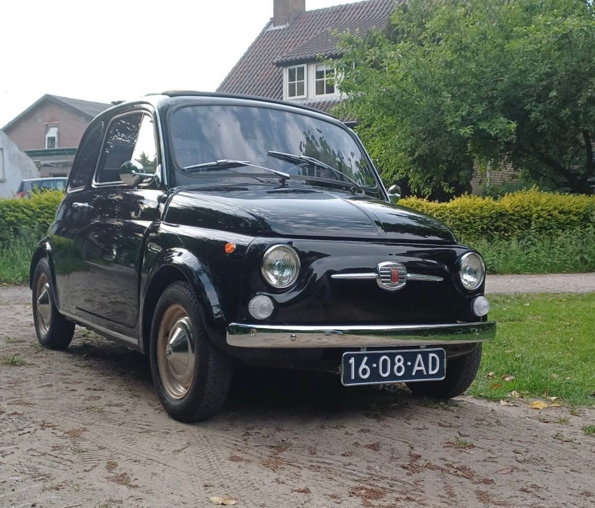 Fiat 500 0.5 Nuova 1965 oldtimer. evt ruil motor, Voorwielaandrijving, Zwart, Handgeschakeld, Particulier