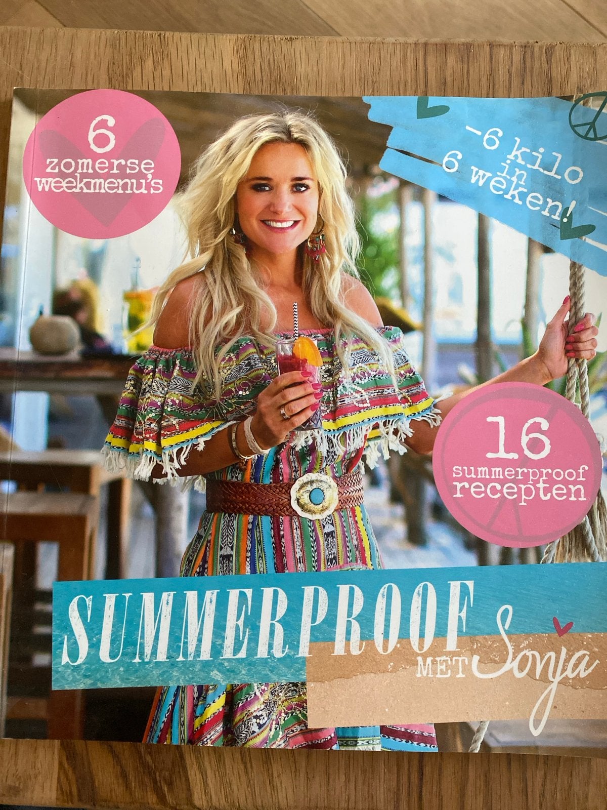 Summerproof met Sonja Bakker - Afvallen en Gezond Eten, Ophalen of Verzenden, Zo goed als nieuw, Dieet en Voeding