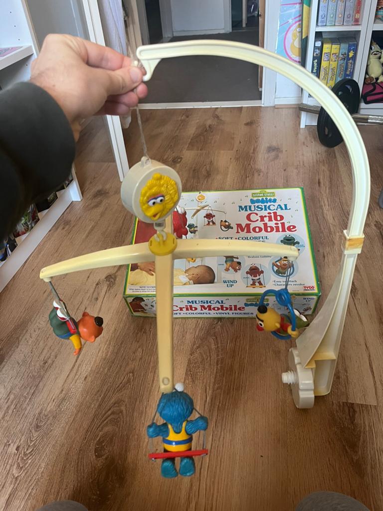 Sesamstraat Muzikale Wieg Mobiel - Vintage Baby Speelgoed, Ophalen of Verzenden, Gebruikt, Mobiel, Met geluid