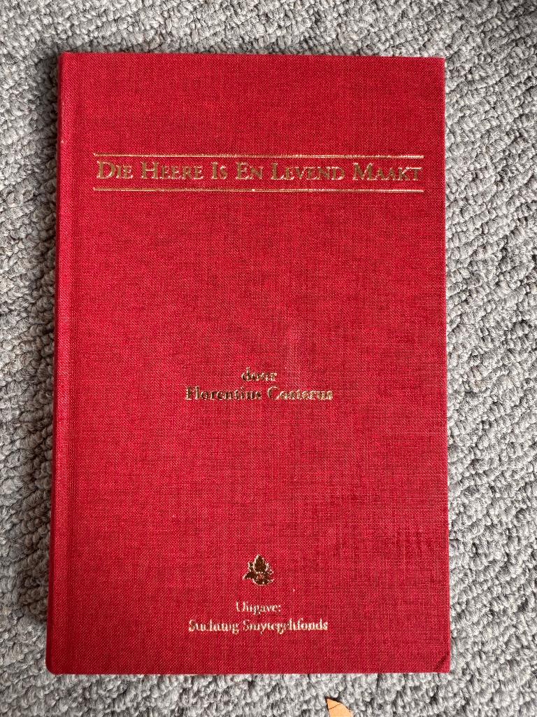 Florentius Costerus - Die Heere is en levend maakt, Boeken, Ophalen of Verzenden, Zo goed als nieuw, Christendom | Protestants
