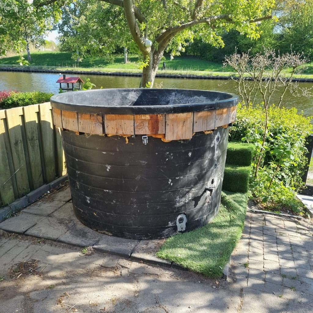Boomkuip 1500 liter - voor onderandere palmboom, olijfboom, Tuin en Terras, Kunststof, Gebruikt, 100 cm of meer, Rond