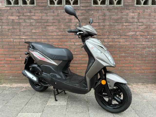ZEER MOOIE SYM ORBIT II SNOR SCOOTER ! EURO4 BOUWJAAR 2019, Ophalen, Zo goed als nieuw, Benzine, Orbit